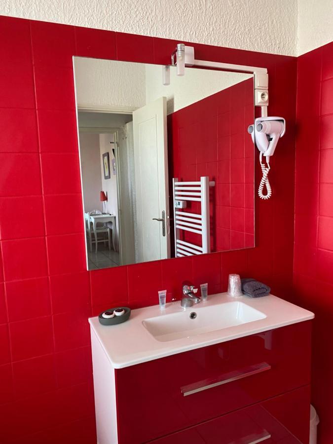 Logis Hotel Restaurant Le Kalliste Hyères Kültér fotó