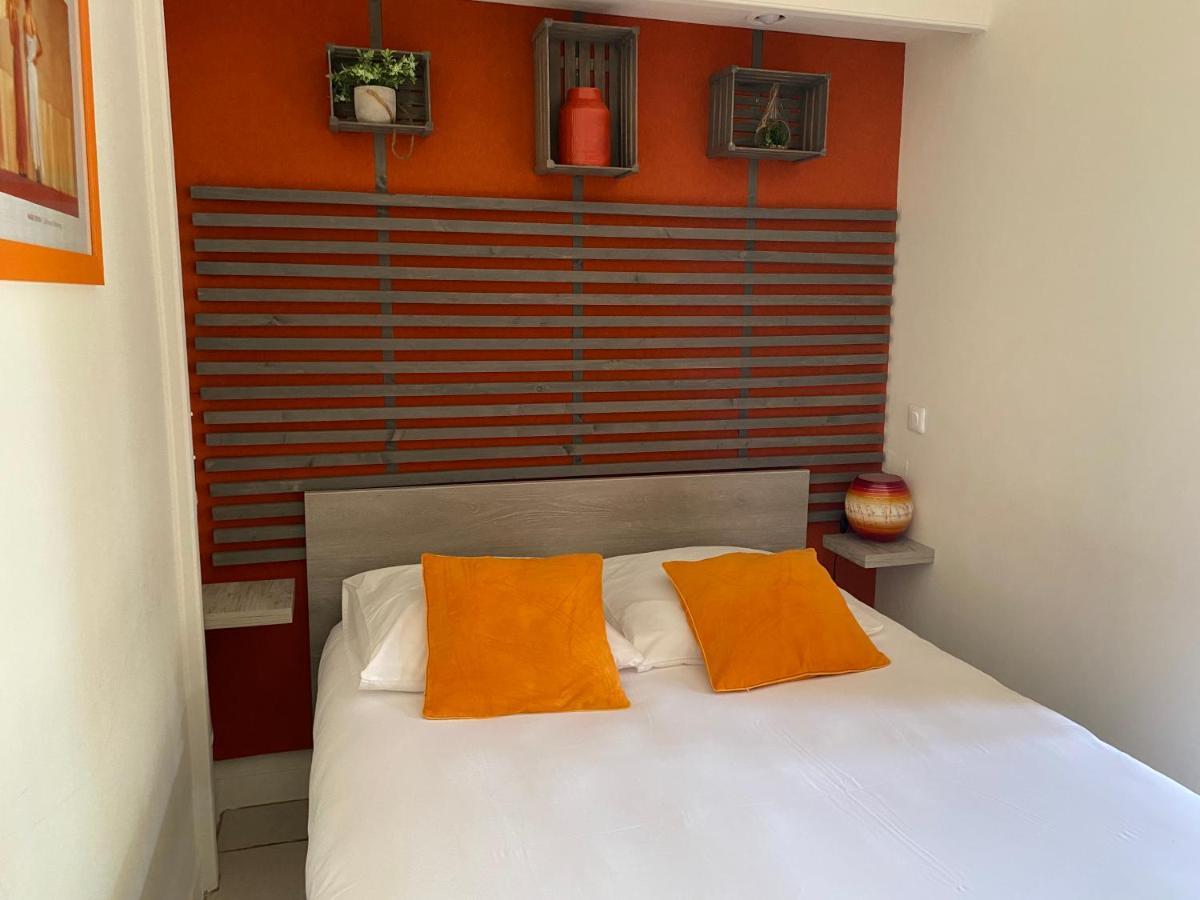 Logis Hotel Restaurant Le Kalliste Hyères Kültér fotó