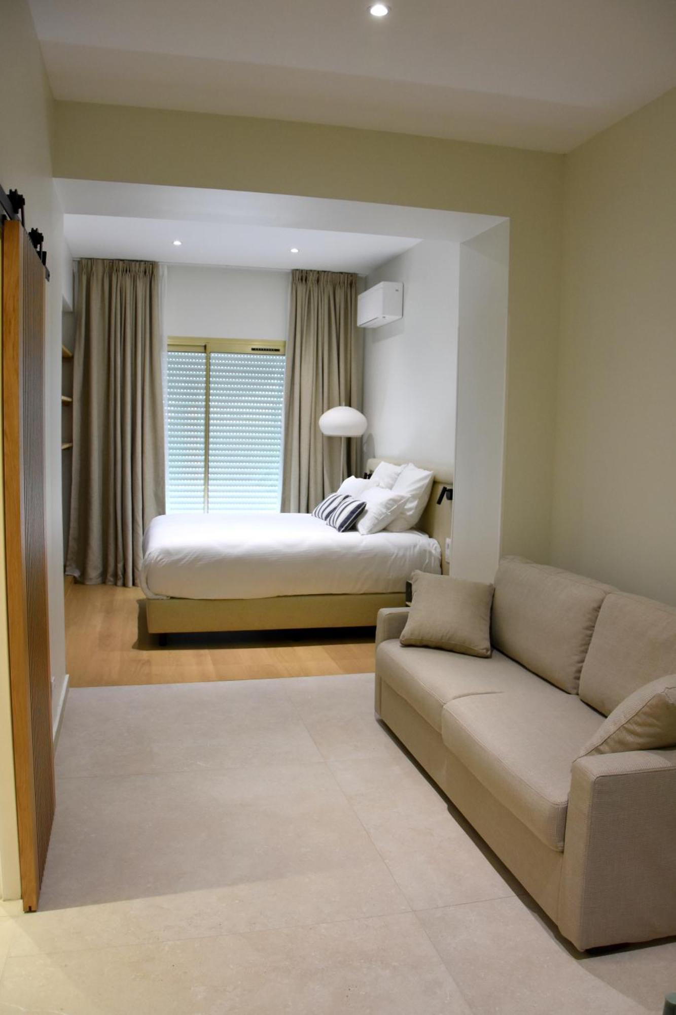 Logis Hotel Restaurant Le Kalliste Hyères Kültér fotó